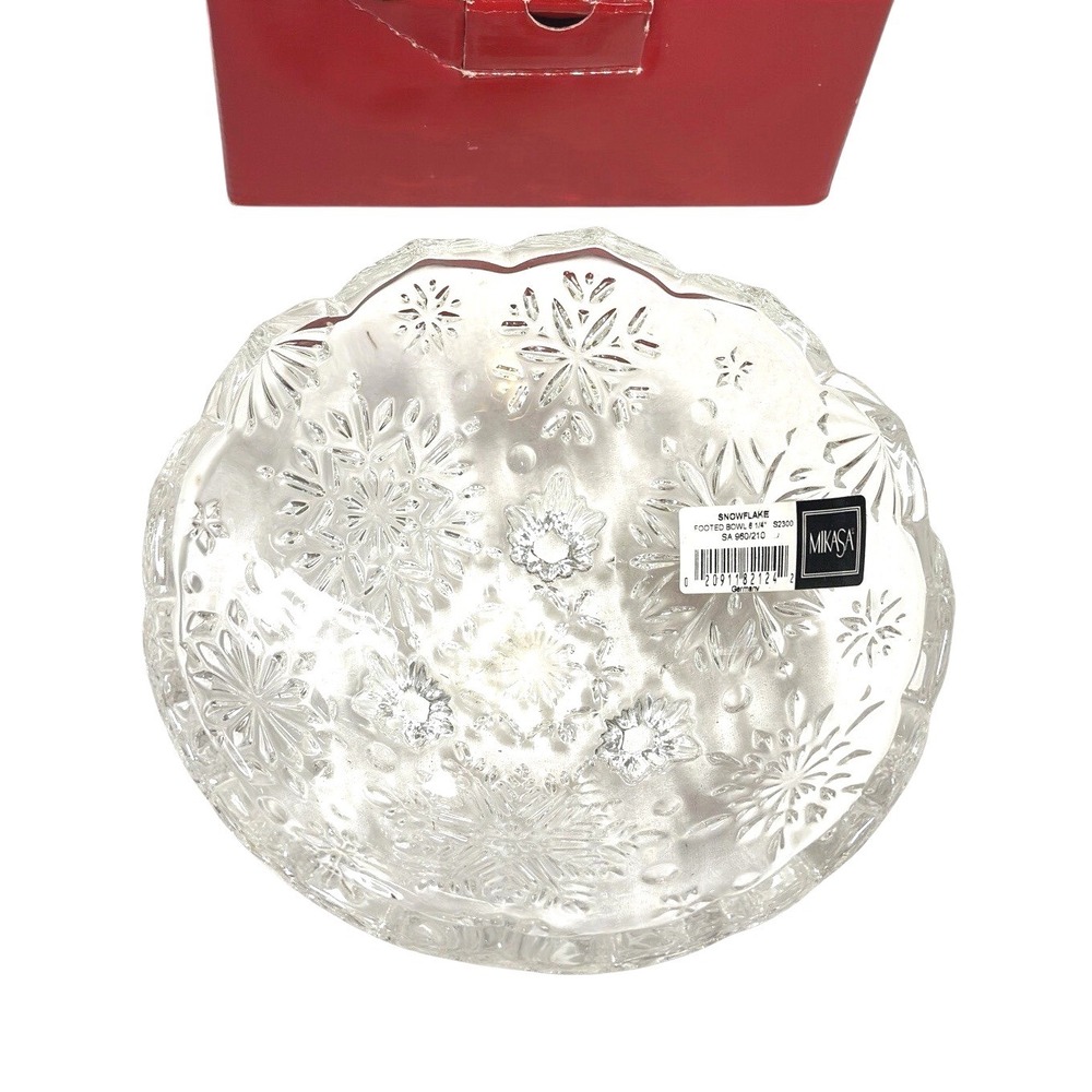 Mikasa Snowflake‎ Footed Bowl 6.25 Inch Crystal Glass Germany SA 960/210 Holiday